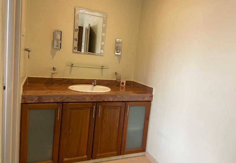 Jalan Anggerik Doritis 31/127