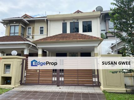 Lakeside Residence Kota Kemuning double storey super link house for sale gated and guarded fully furnished fully extended lock stock & barrel, Selangor, Kota Kemuning