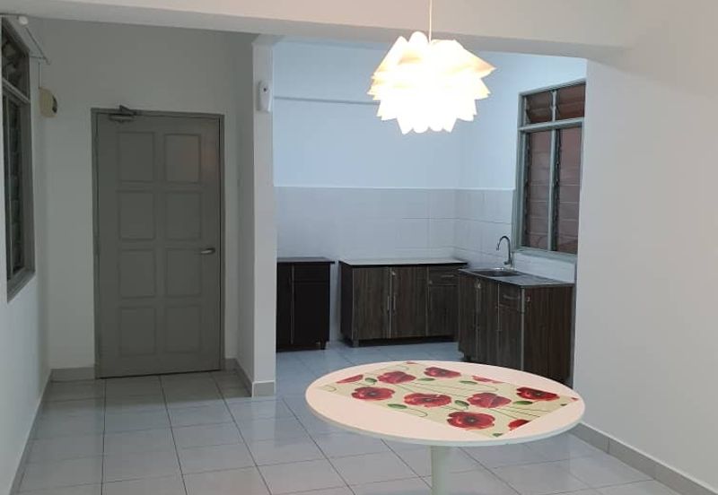 Main Place Residence