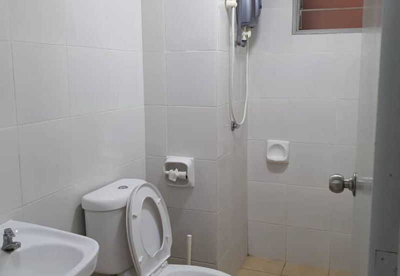 Main Place Residence