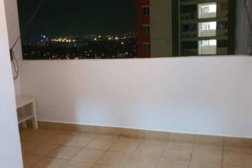 Main Place Residence