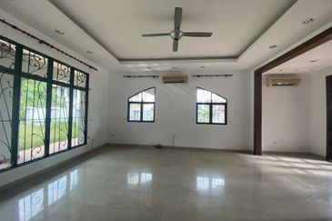 Jalan Anggerik Eria 31/109