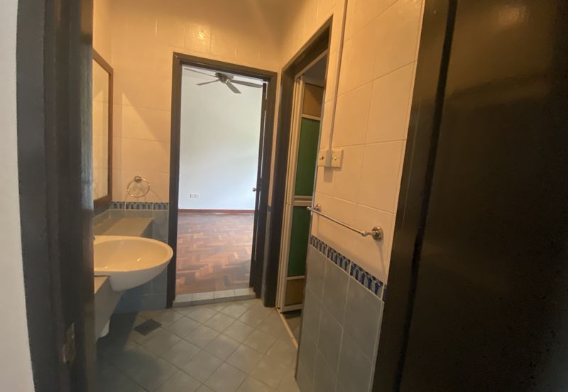 Jalan Anggerik Eria 31/109