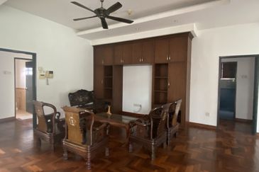 Jalan Anggerik Eria 31/109