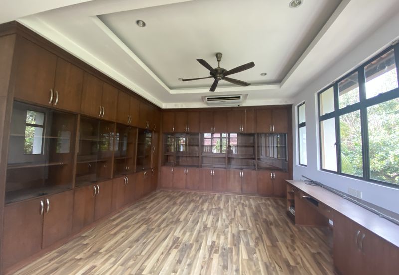 Jalan Anggerik Eria 31/109