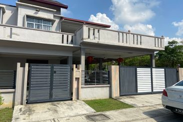 Jalan Kemuning Damai 32/147