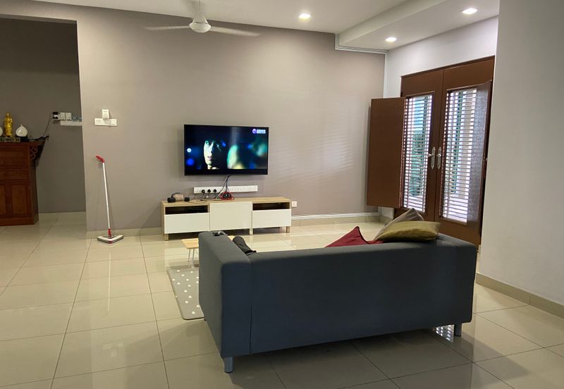 Jalan Kemuning Damai 32/147