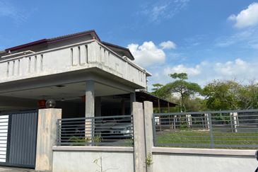 Jalan Kemuning Damai 32/147