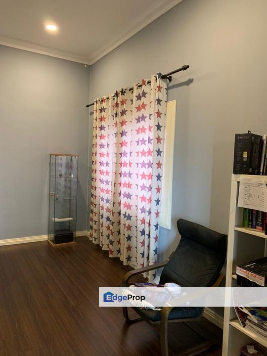 Indah Alam condominium For Sale renovated unit big land size , Selangor, Shah Alam