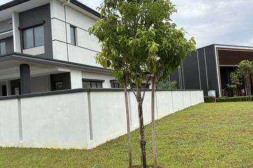 Freesia Residences @ Tropicana Aman