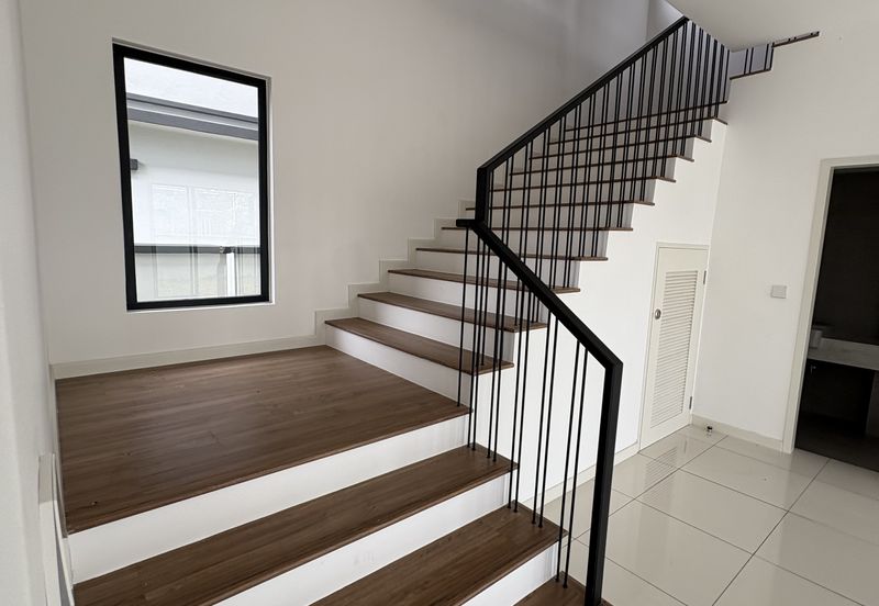 Freesia Residences @ Tropicana Aman