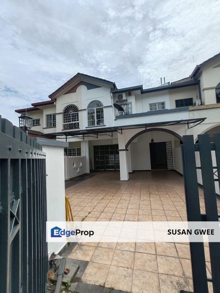 Anggerik Aranda Kota Kemuning freehold double storey house for sale fully extended kitchen , Selangor, Kota Kemuning