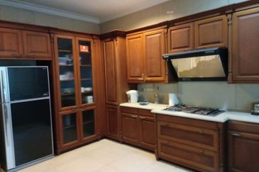 Jalan Anggerik Eria 31/104C