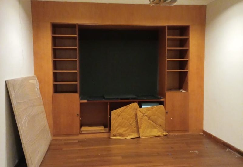 Jalan Anggerik Eria 31/104C