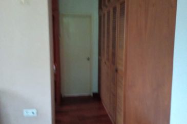 Jalan Anggerik Eria 31/104C