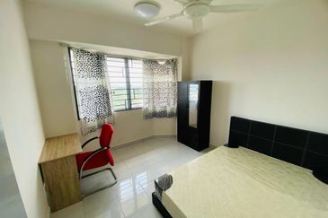 Main Place Residence