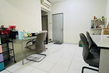 Main Place Residence