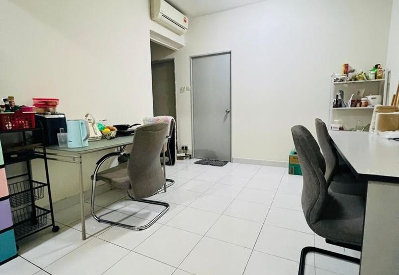 Main Place Residence