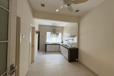 Canal Gardens, Kota Kemuning