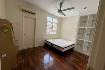 Canal Gardens, Kota Kemuning