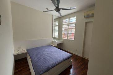 Canal Gardens, Kota Kemuning