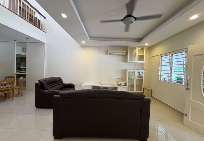 Canal Gardens, Kota Kemuning