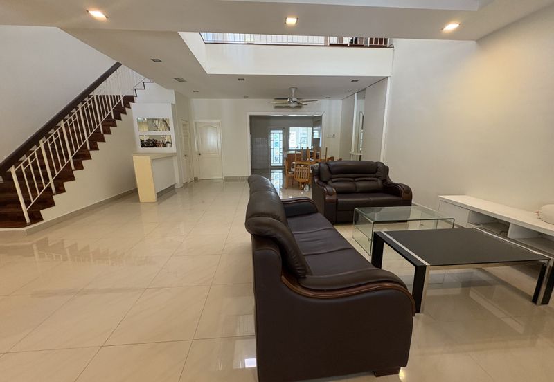 Canal Gardens, Kota Kemuning