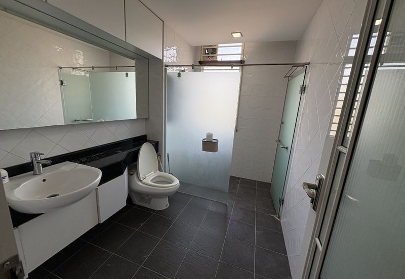 Canal Gardens, Kota Kemuning