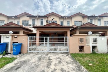 Canal Gardens, Kota Kemuning