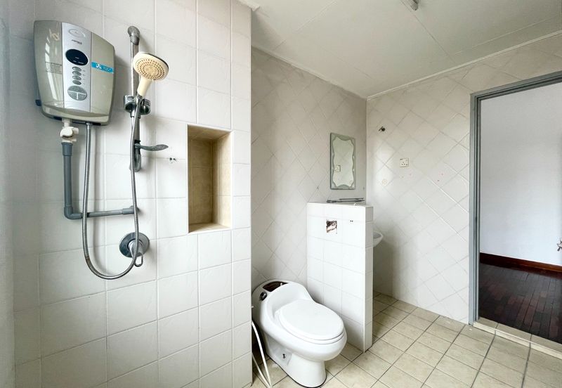 Canal Gardens, Kota Kemuning