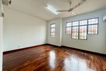 Canal Gardens, Kota Kemuning