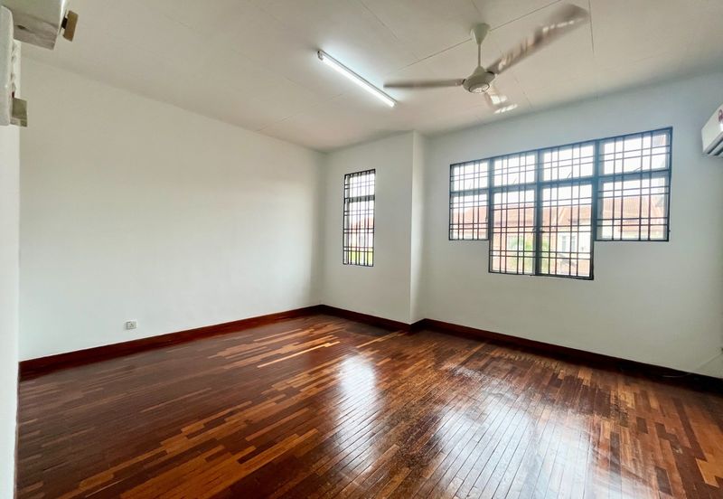 Canal Gardens, Kota Kemuning