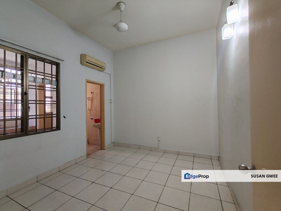 Double storey super link house at Kemuning Bayu for sale, Selangor, Shah Alam
