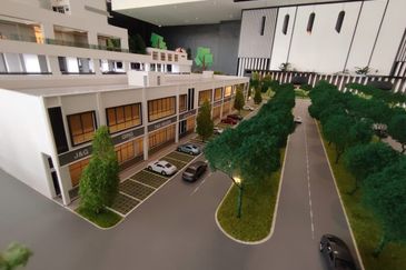 Pre launch project at Bukit Kemuning for sake 