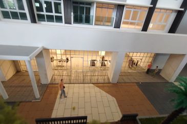 Pre launch project at Bukit Kemuning for sake 