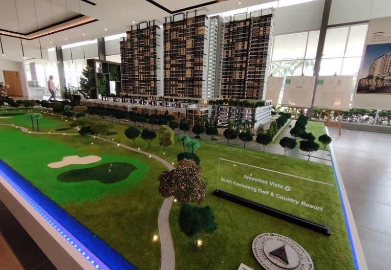 Pre launch project at Bukit Kemuning for sale