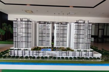 Pre launch project at Bukit Kemuning for sake 