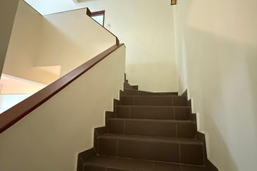 Canal Gardens, Kota Kemuning