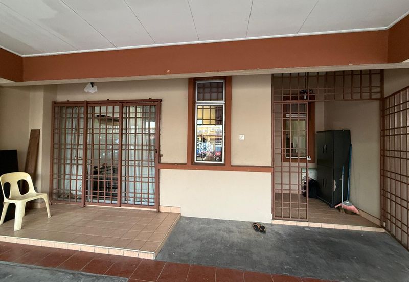 Canal Gardens, Kota Kemuning