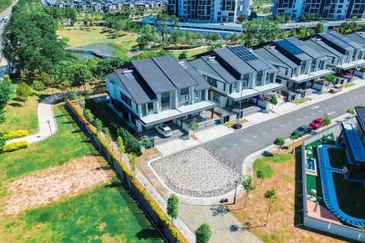 Freesia Residences @ Tropicana Aman