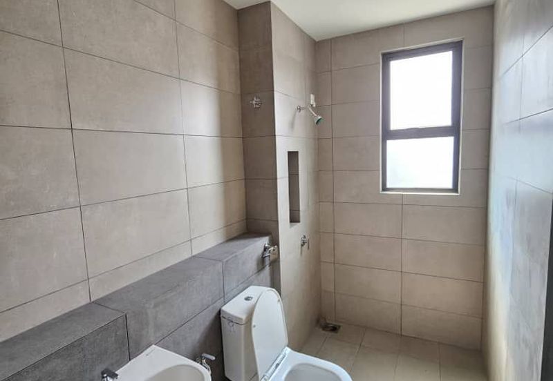 Robin @ Bandar Rimbayu