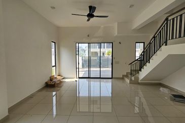 Robin @ Bandar Rimbayu