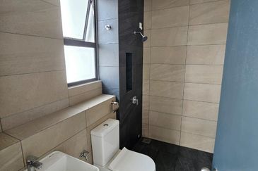 Robin @ Bandar Rimbayu