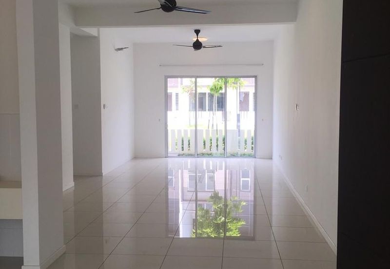 Arahsia Residences, Tropicana Aman