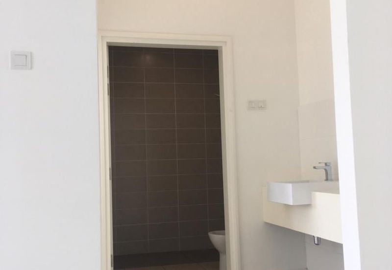 Arahsia Residences, Tropicana Aman