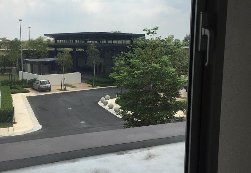 Arahsia Residences, Tropicana Aman