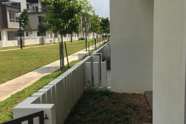 Arahsia Residences, Tropicana Aman