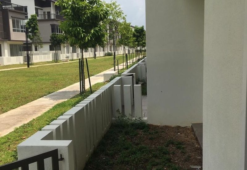 Arahsia Residences, Tropicana Aman