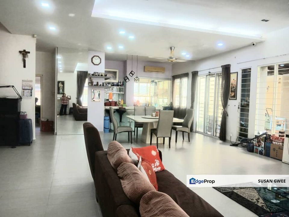 Double storey garden bungalow at Kemuming Residence  for sale , Selangor, Shah Alam