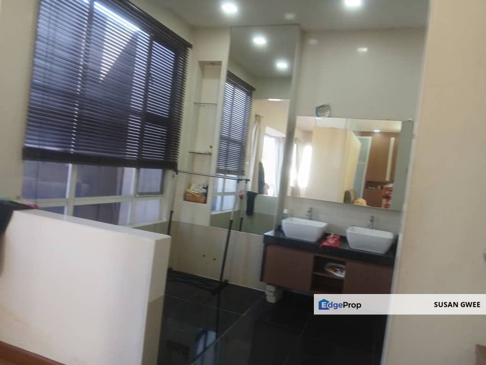 Double storey garden bungalow at Kemuming Residence  for sale , Selangor, Shah Alam